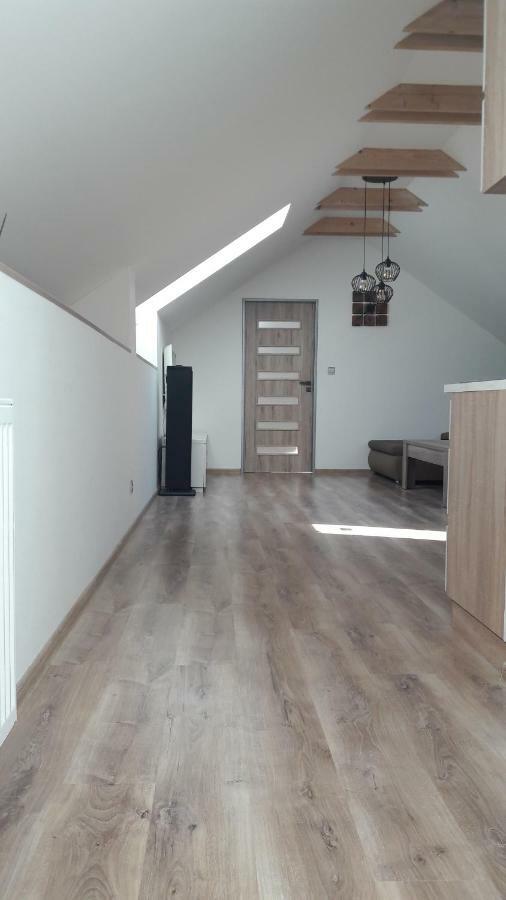 Apartman Za-Ka 1 Ubytovani Litovel Cervenka Екстер'єр фото